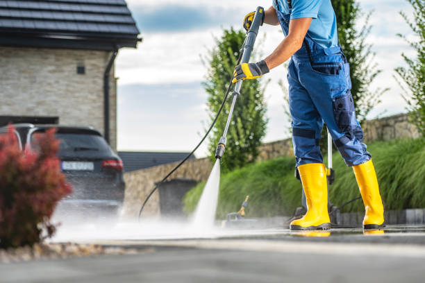 Why Choose Our Certified Pressure Washing Experts for Your Project Needs in Dora, AL?